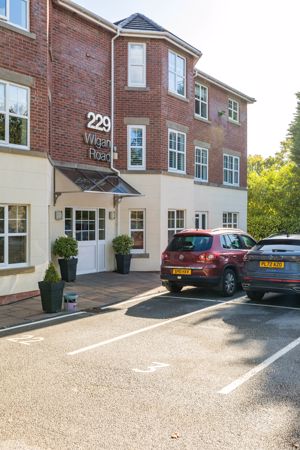 Photo 13- click for photo gallery